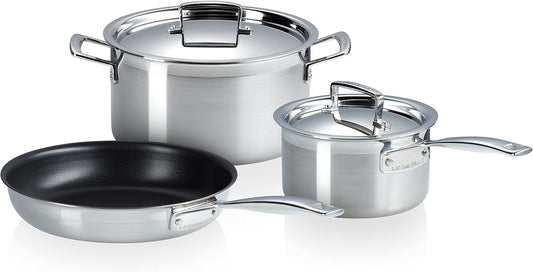 Le Creuset 3-Piece cookware Set Made of 3-ply Stainless Steel. 5381000010001